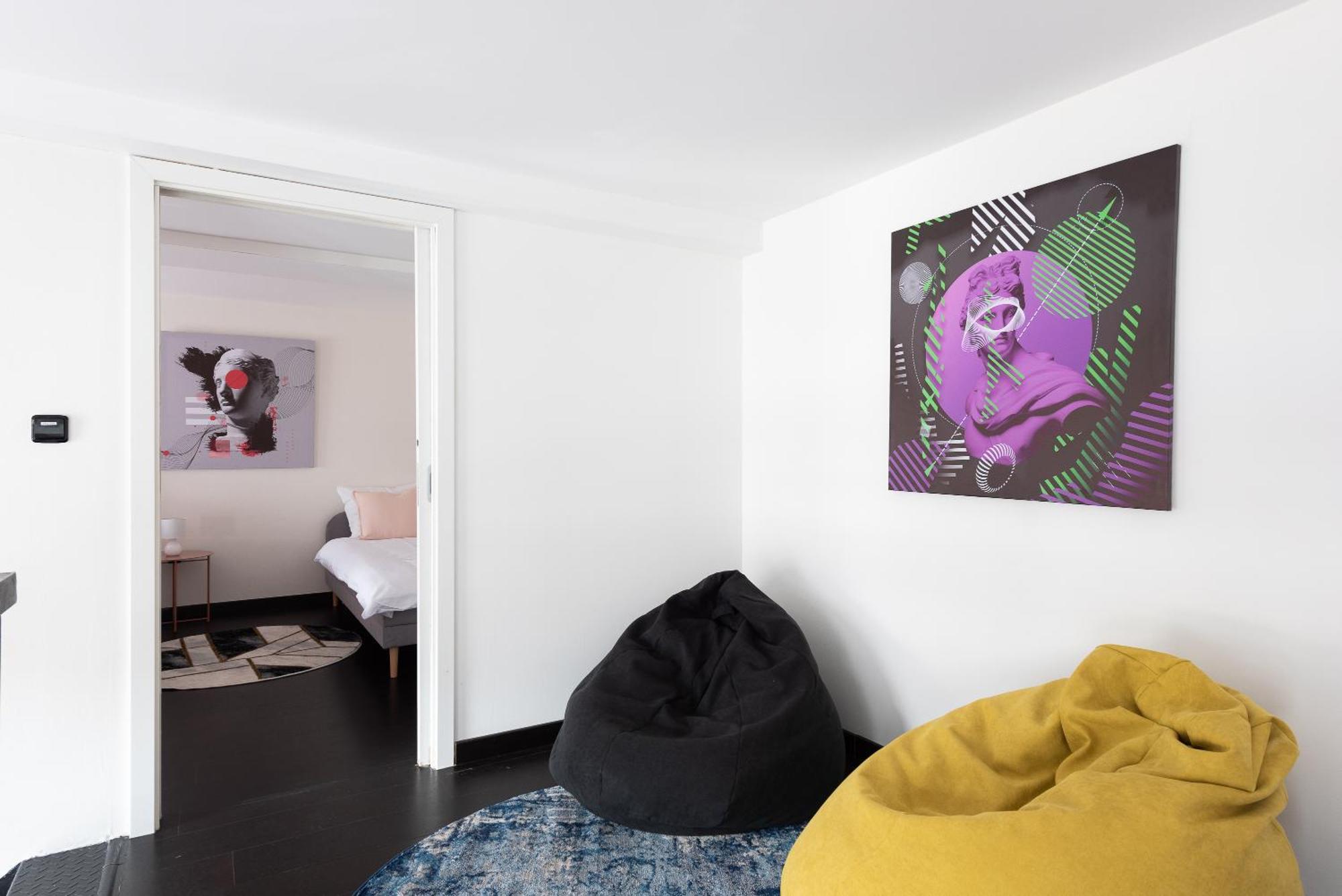 Apartments With Large Balcony, Parking ปราก ภายนอก รูปภาพ