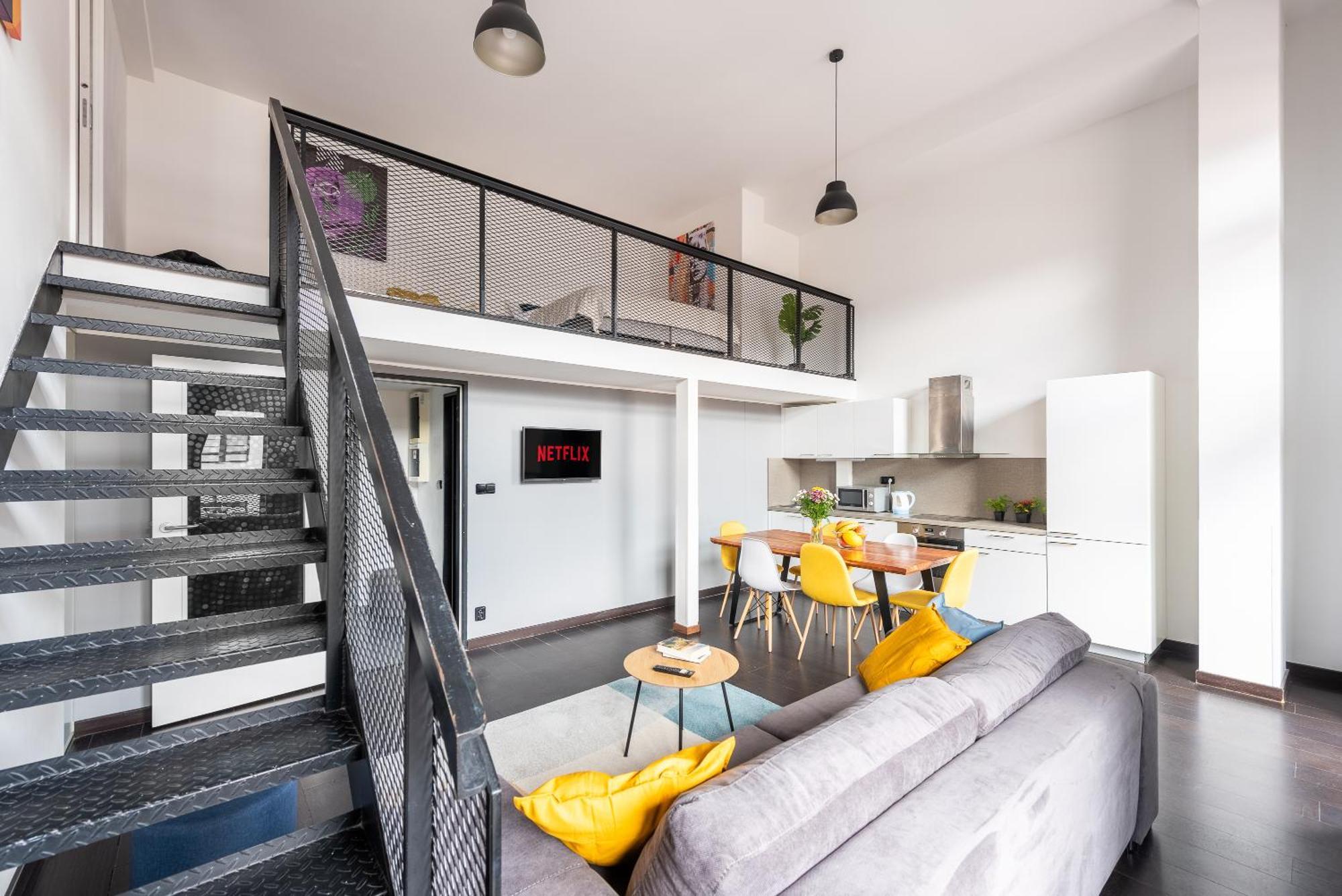 Apartments With Large Balcony, Parking ปราก ภายนอก รูปภาพ